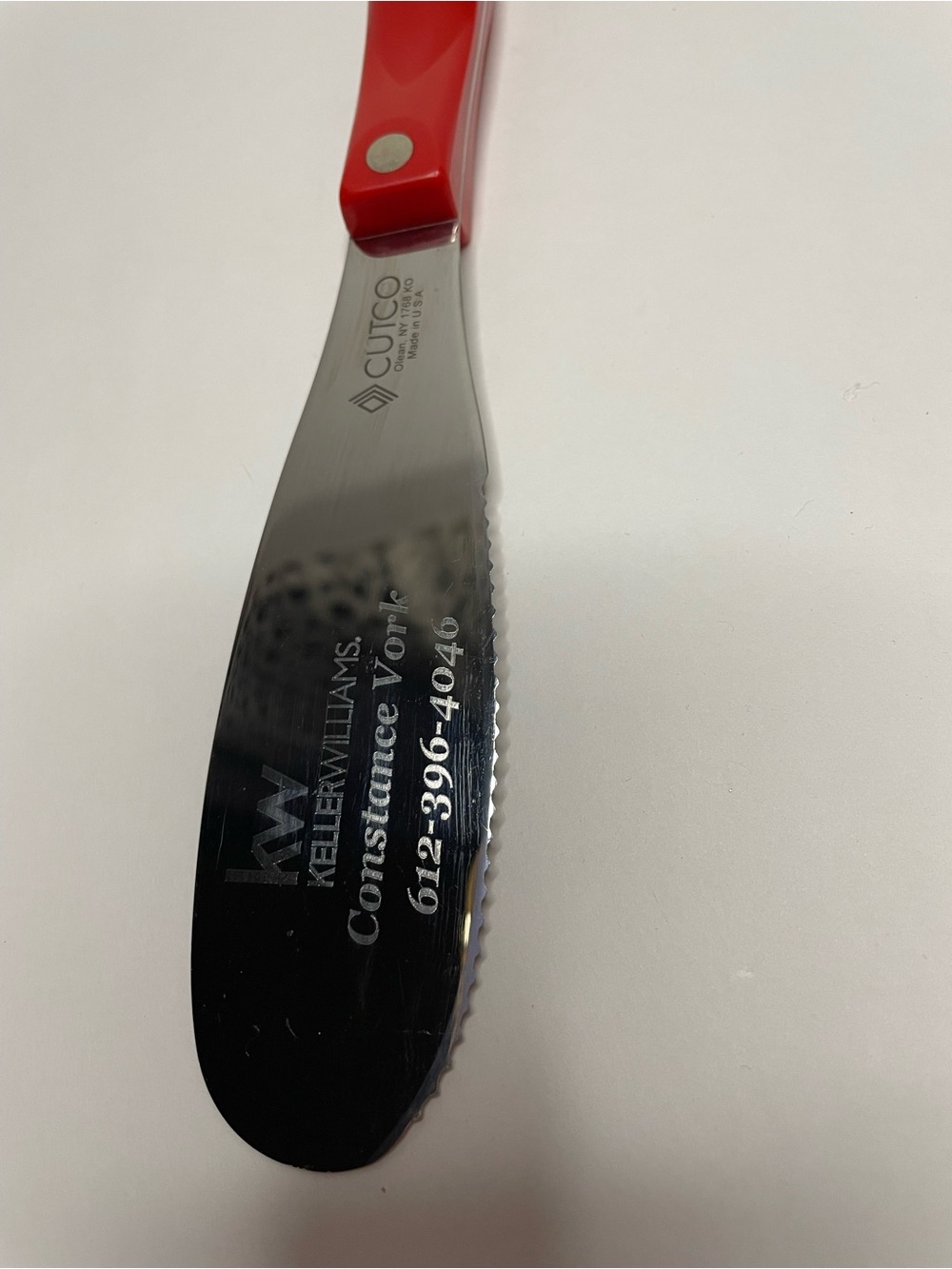 Cutco Red & Silver & Red Spatula Spreader.  #1768 - Picture 3 of 5